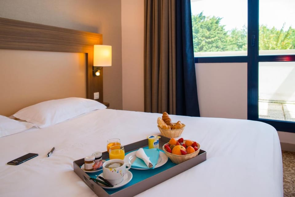Brit Hotel Saint Malo  Le Transat Hotel in St-Malo