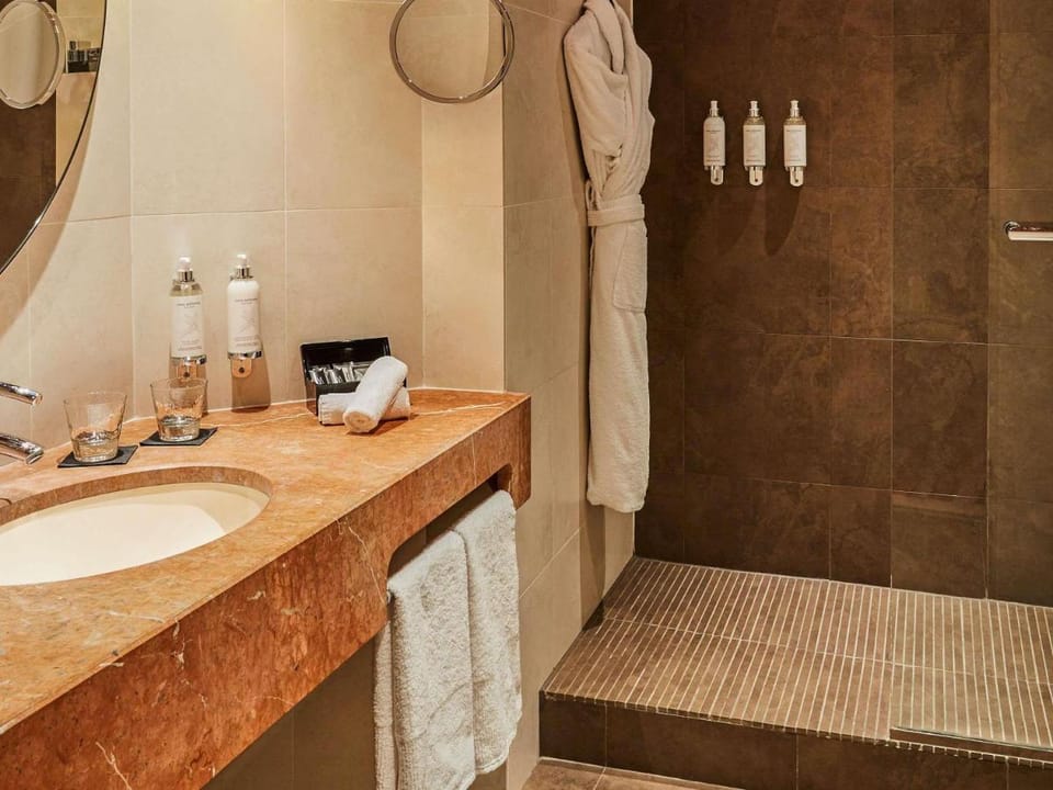 NEST Paris La Defense - MGallery Hotel in Puteaux