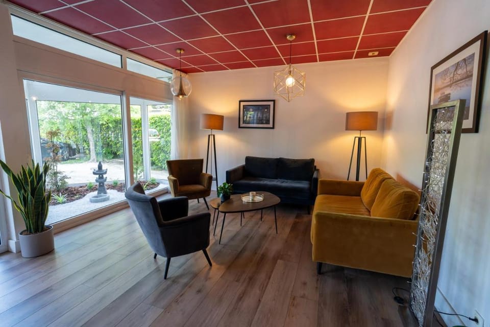 Logis Hotel Arc En Ciel Hotel in Thonon-les-Bains