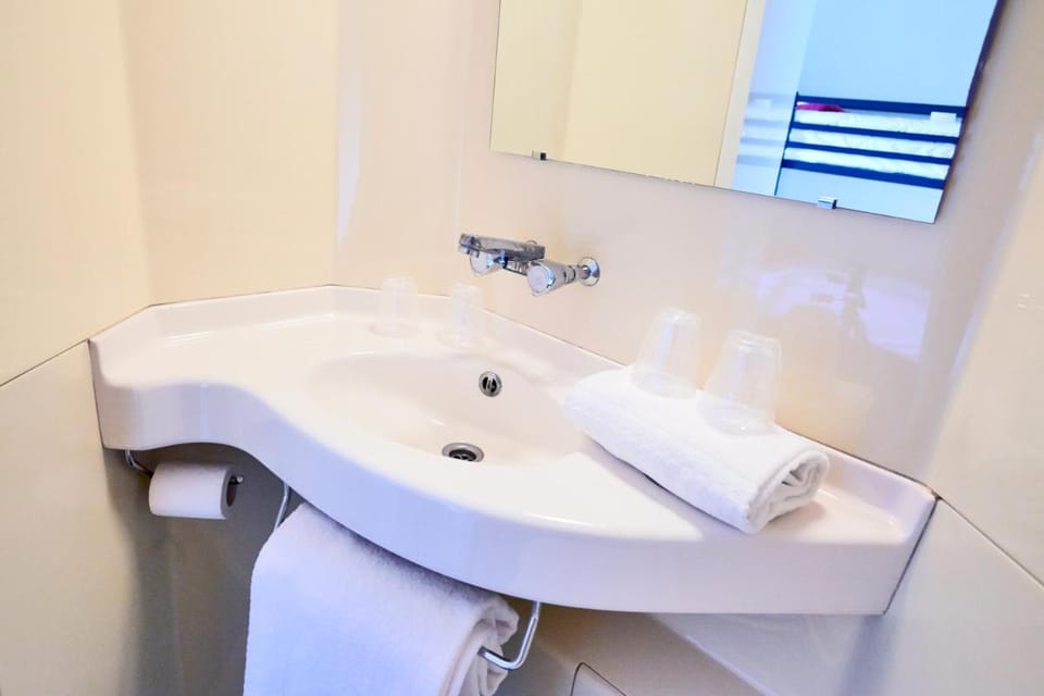 Premiere Classe Avallon Sauvigny Le Bois Hotel in Bourgogne-Franche-Comté