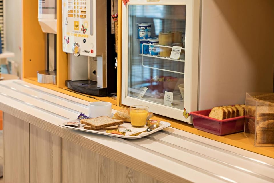 Premiere Classe Rouen Sud - Parc Des Expositions Hotel in Normandy