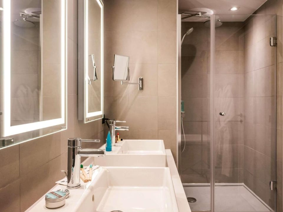 Novotel Paris Vaugirard Montparnasse Hotel in Paris