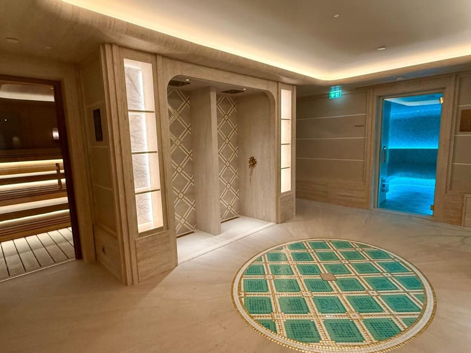 L'Hotel du Collectionneur Paris Hotel in Paris