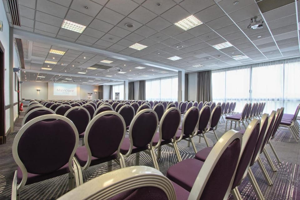 Mercure Paris Velizy Hotel in Île-de-France