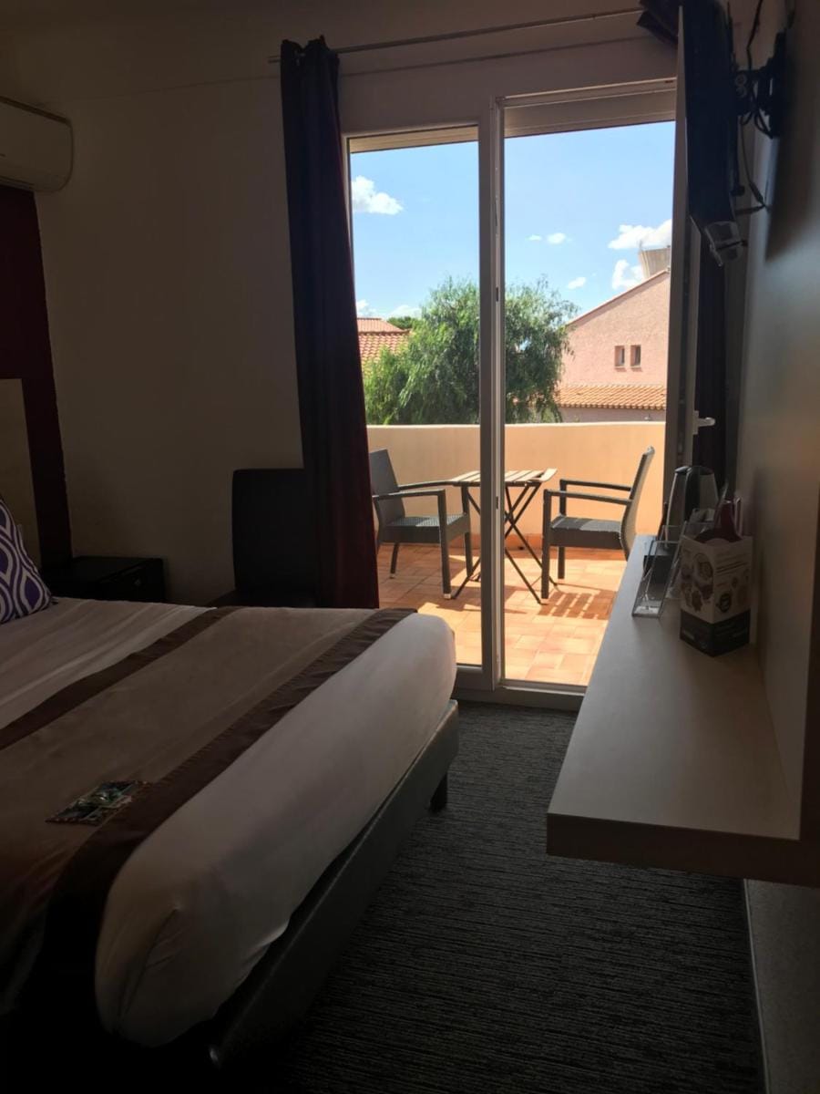 Le Regina Hotel in Canet-en-Roussillon