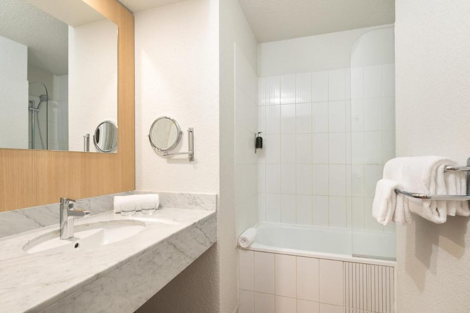 Hôtel Innes by HappyCulture Hotel in Toulouse