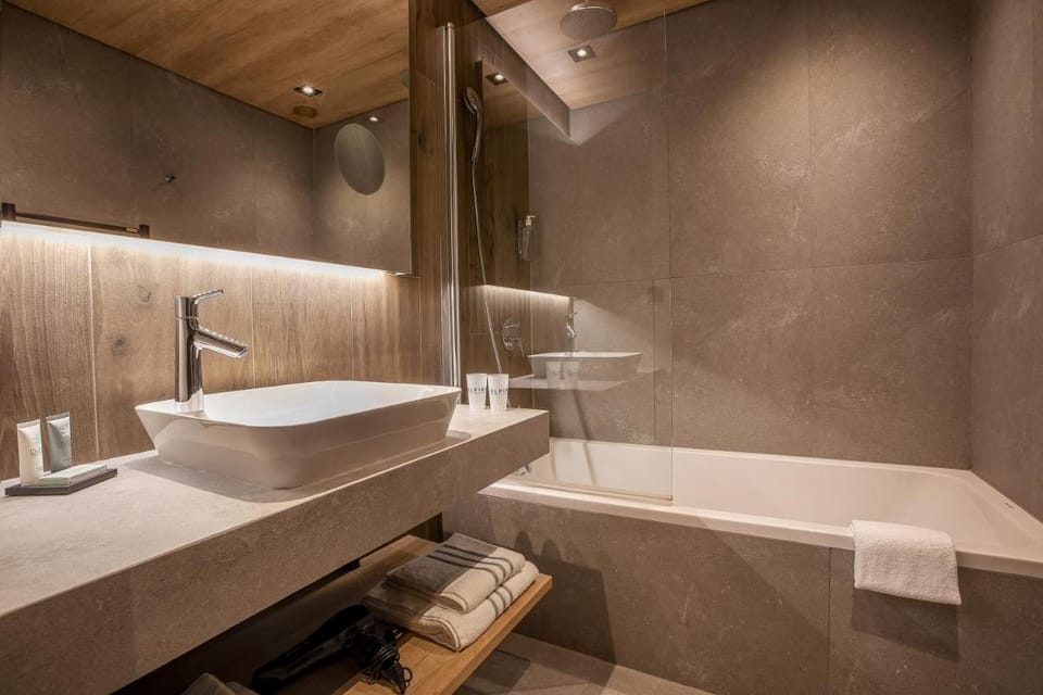 Hotel Alpina Hotel in Chamonix