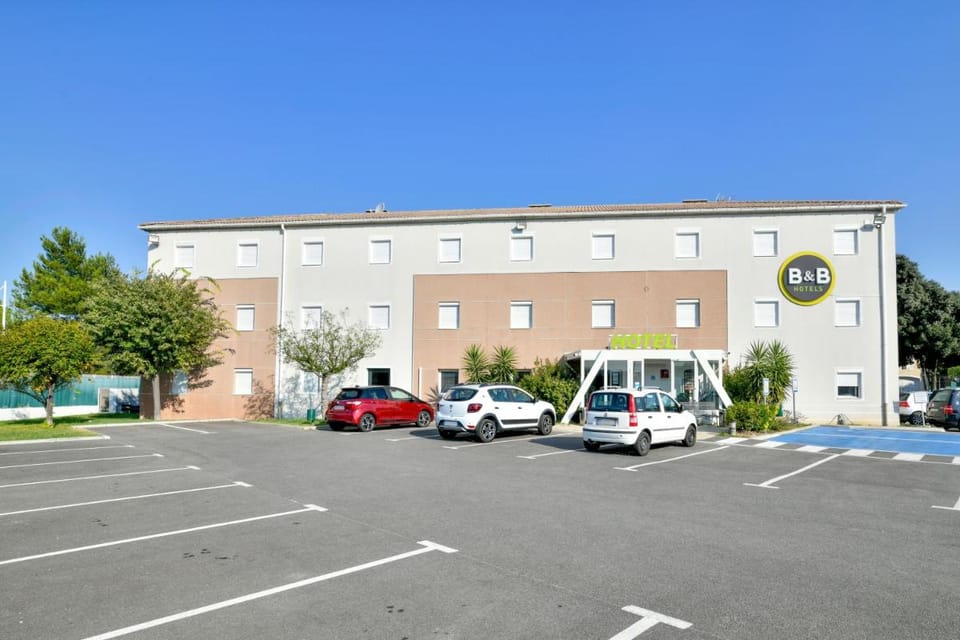 B&B HOTEL Bollène Hotel in Provence-Alpes-Côte d'Azur