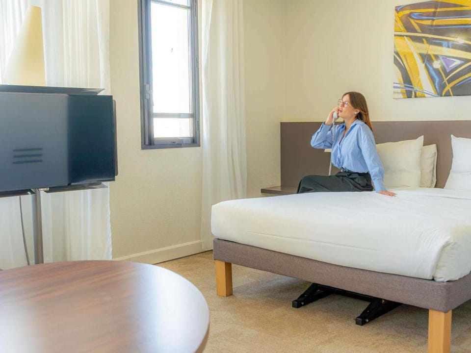 Suite Novotel Paris Montreuil Vincennes Hotel in Paris