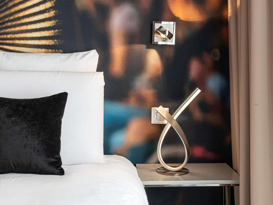 Mercure Paris Place D'Italie Hotel in Paris
