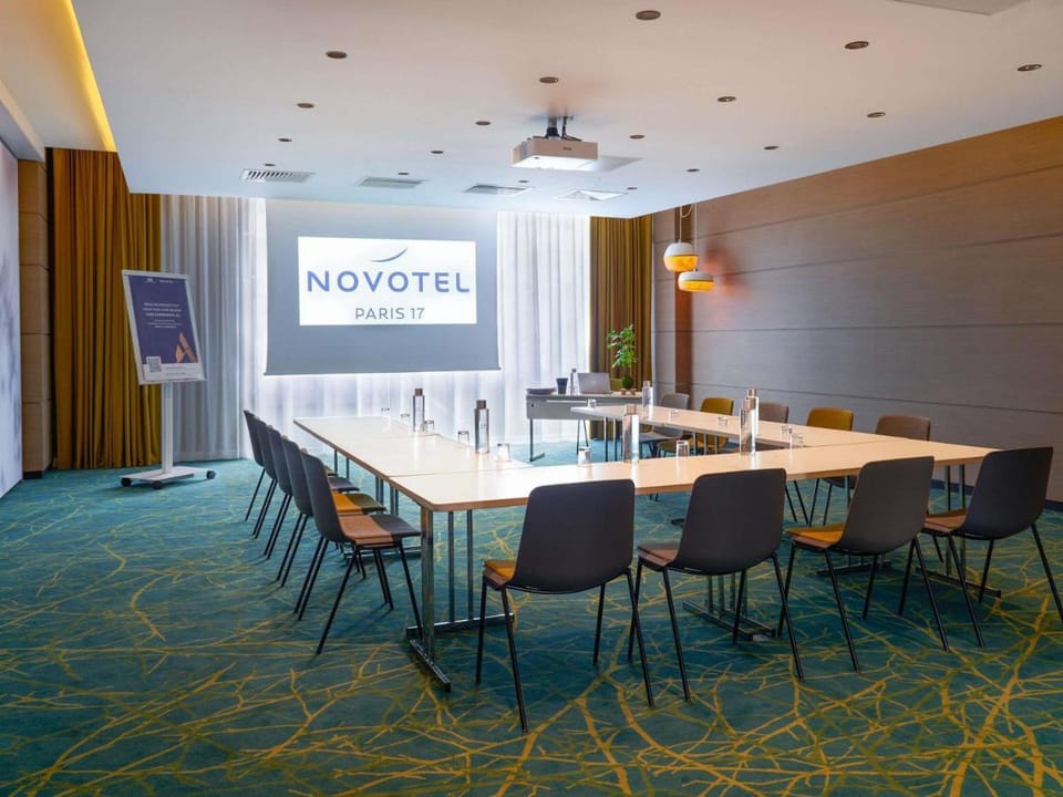 Novotel Paris 17 Hotel in Levallois-Perret