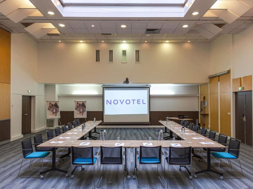 Novotel Paris Pont De Sevres Hotel in Saint-Cloud