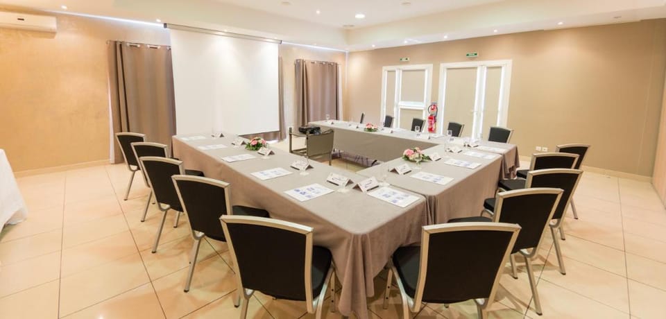 Hôtel Ariane Hotel in Provence-Alpes-Côte d'Azur