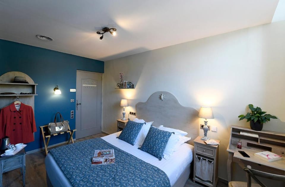 The Originals Boutique, HÃ´tel du Parc, Cavaillon Hotel in Cavaillon