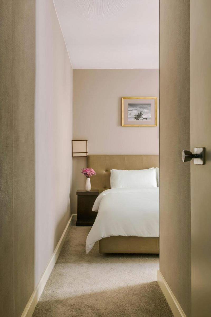 Le Frochot Hotel Pigalle Apartment in Paris