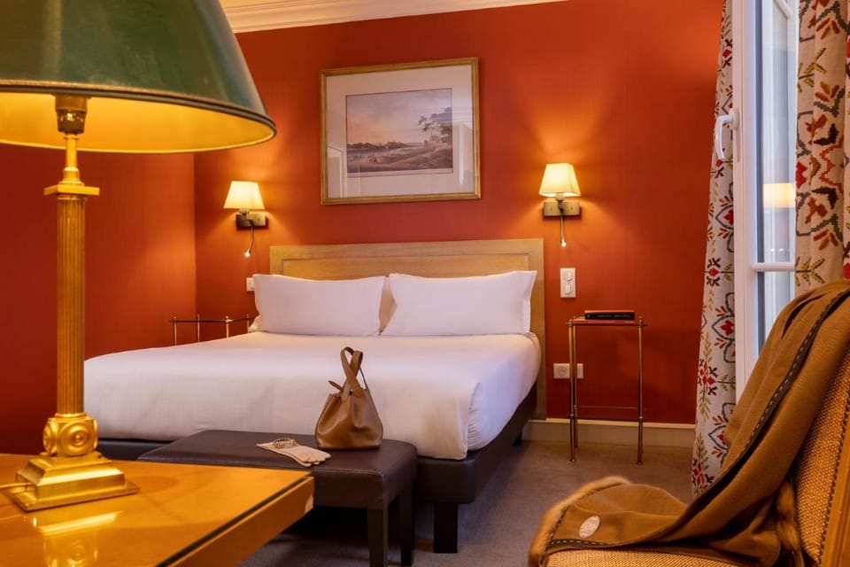 Le Littre Hotel in Paris