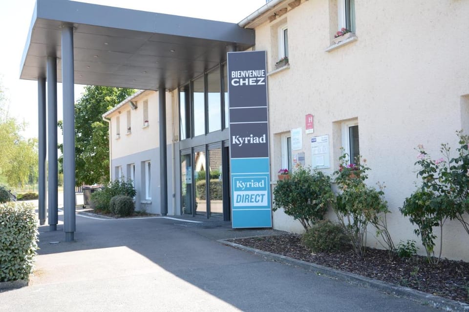 Kyriad Auxerre Appoigny Hotel in Bourgogne-Franche-Comté