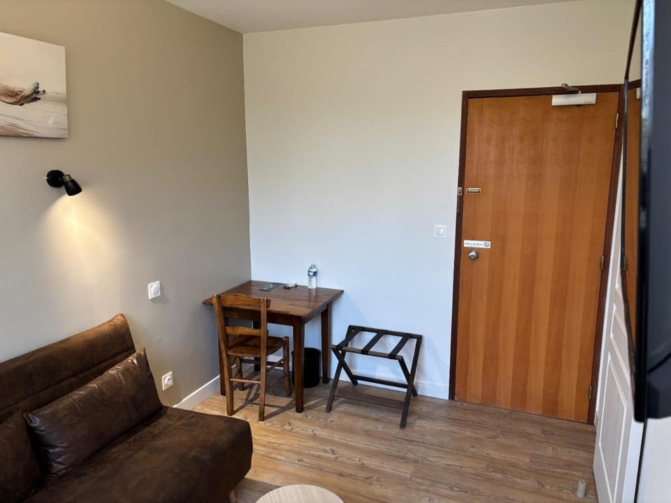 Logis Hostellerie du Clos Pite Hotel in Nouvelle-Aquitaine