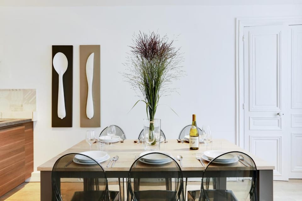 Apartments Paris Centre - At Home Hotel Apartment in Paris