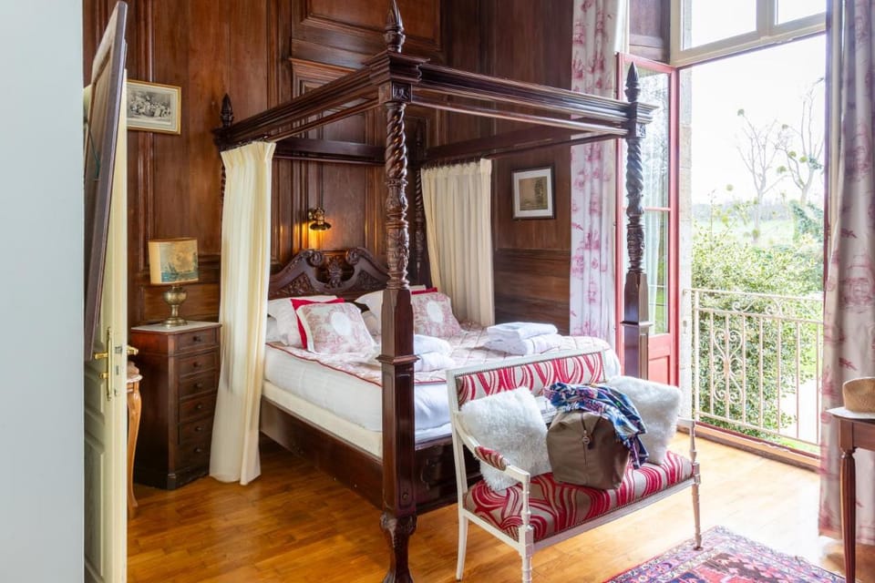 Château Hôtel Du Colombier Hotel in St-Malo