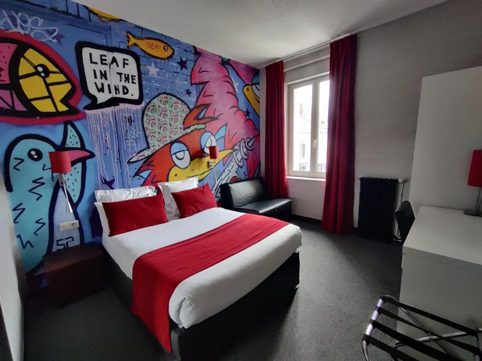 The Originals Boutique, Hotel de l'Univers, Montlucon (Inter-Hotel) Hotel in Montluçon