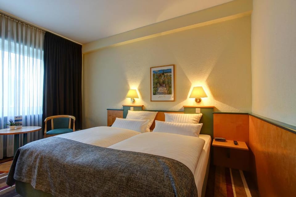 Sure Hotel by Best Western Ambassador Duesseldorf Hotel in Neuss