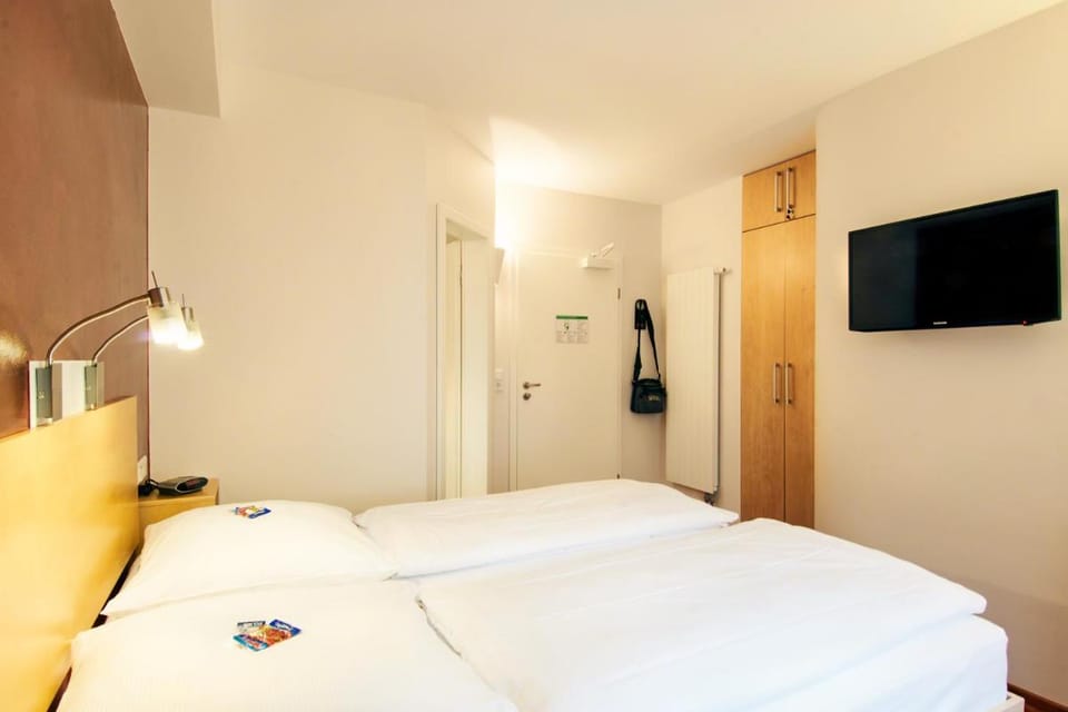 Town Hotel Wiesbaden - kleines Privathotel in Bestlage Hotel in Wiesbaden