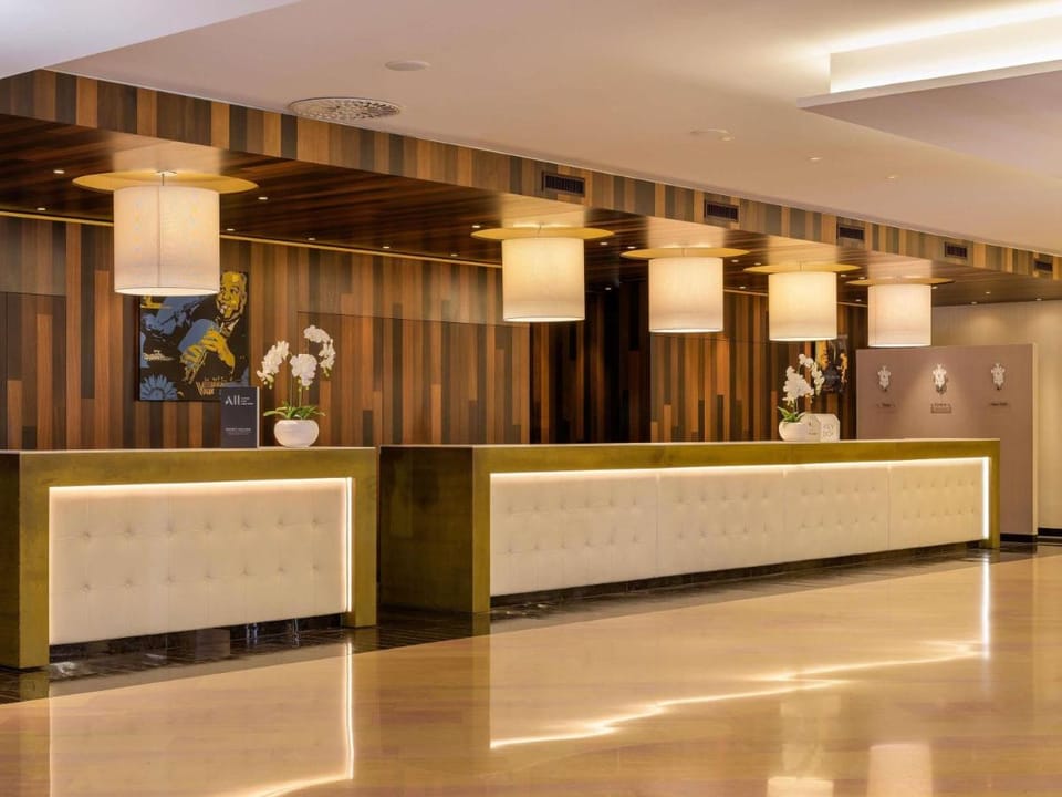 Moevenpick Hotel And Casino Geneva Hotel in Canton of Geneva