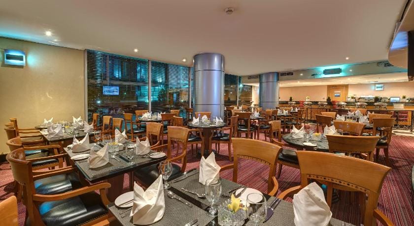 J5 Hotels - Port Saeed Hotel in Dubai