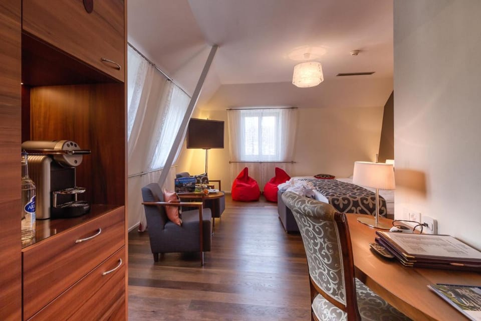 Belvédère Strandhotel Hotel in Canton of Bern (Region)