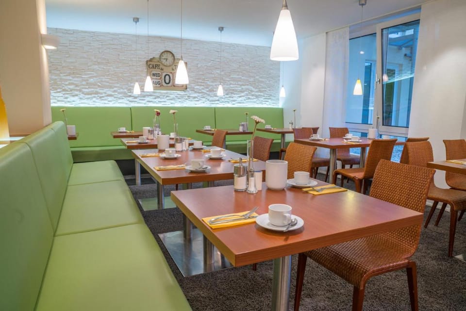 Residenzhotel Stuttgart Airport, Sure Hotel Collection by Best Western Hotel in Baden-Württemberg