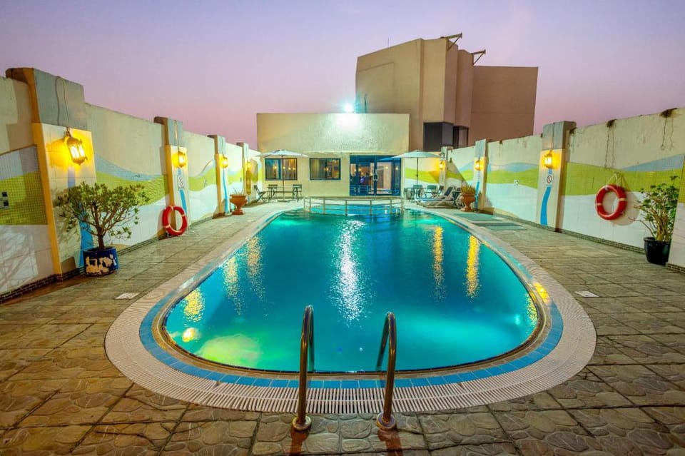 THE PARK HOTEL Formerly Al Jawhara Gardens Hotel in Dubai