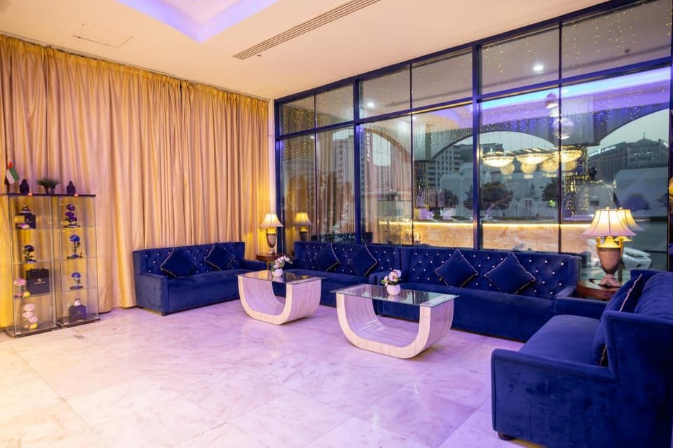 THE PARK HOTEL Formerly Al Jawhara Gardens Hotel in Dubai