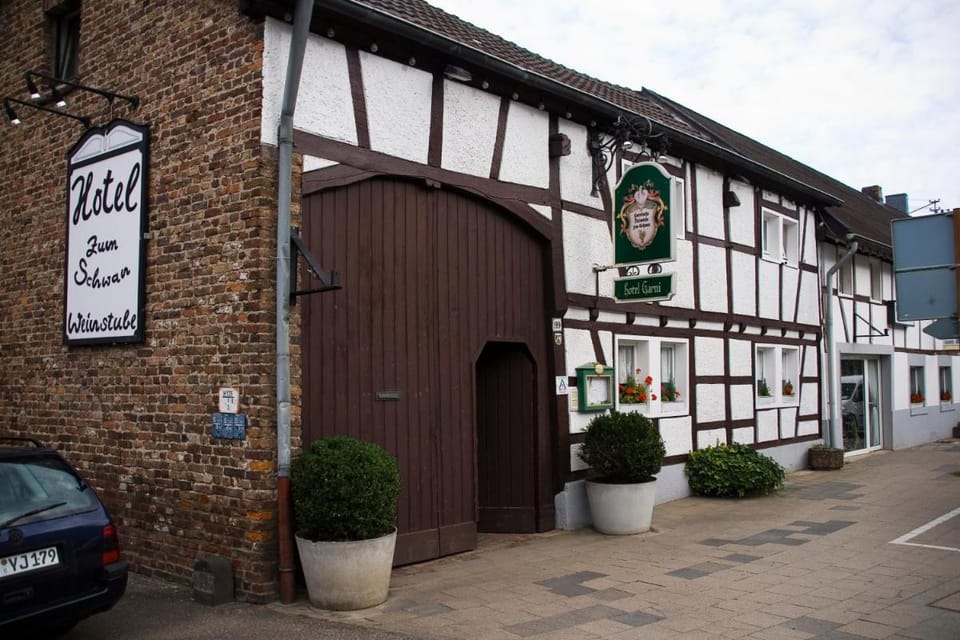Hotel zum Schwan Bed and Breakfast in Rhineland-Palatinate