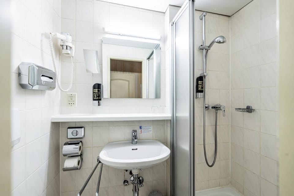 Hotel Pension Baronesse Bed and Breakfast in Vienna