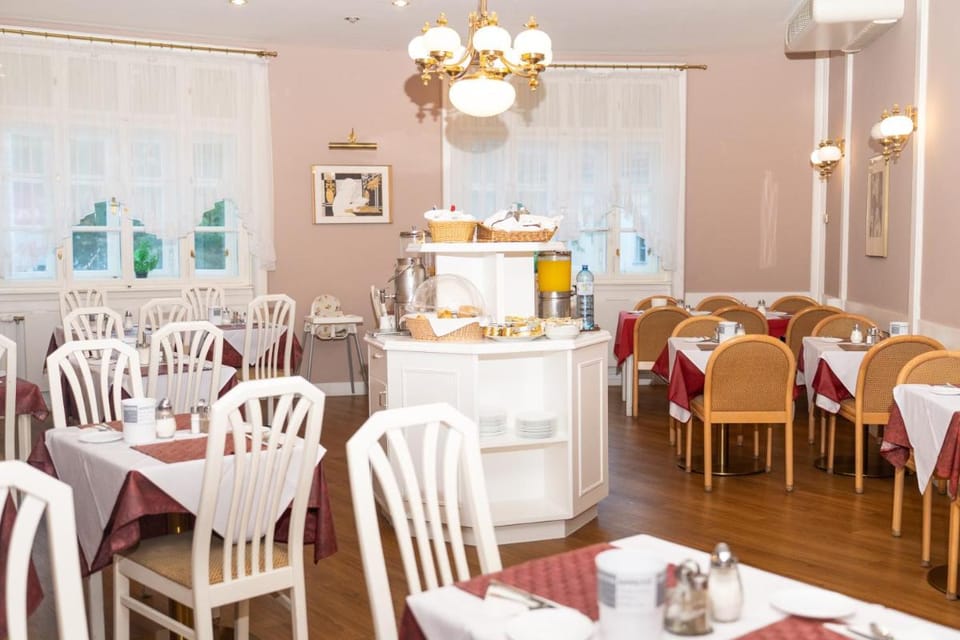 Continental Hotel-Pension Bed and Breakfast in Vienna