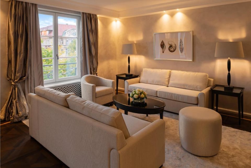 Bayerischer Hof Hotel Hotel in Munich