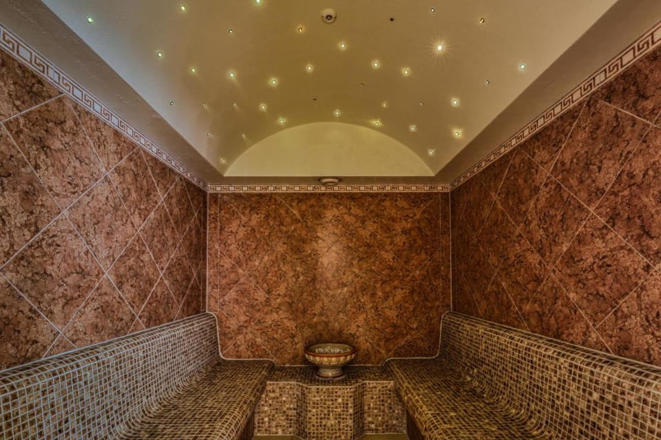 Alpenhotel Fischer - Adults Only Hotel in Berchtesgaden