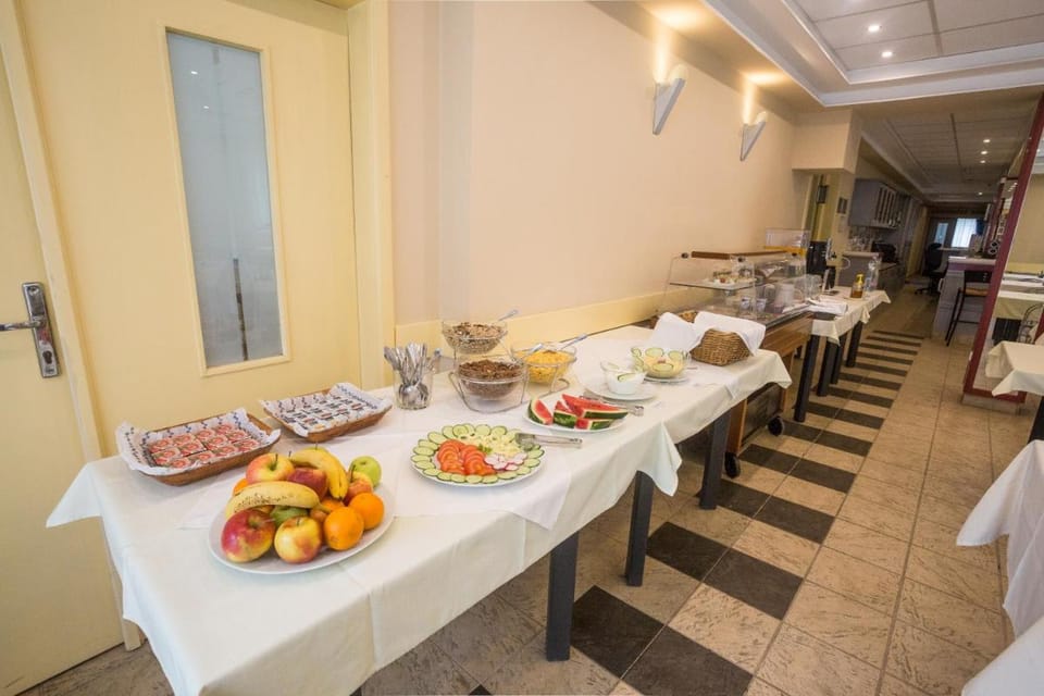 Hotel Luna Budapest Hotel in Budapest