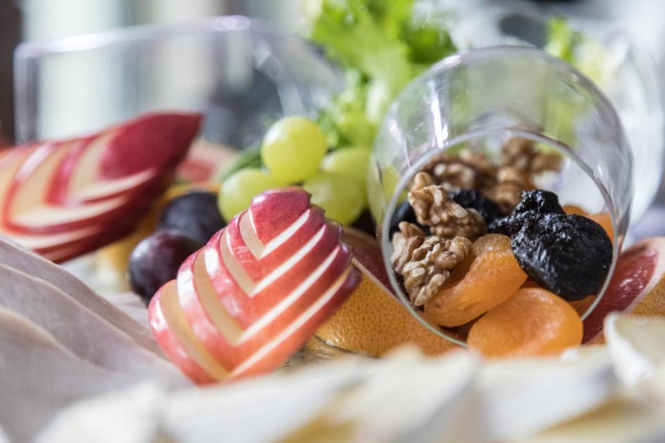 Holiday Beach Budapest Wellness Hotel with Sauna Park Hotel in Budapest