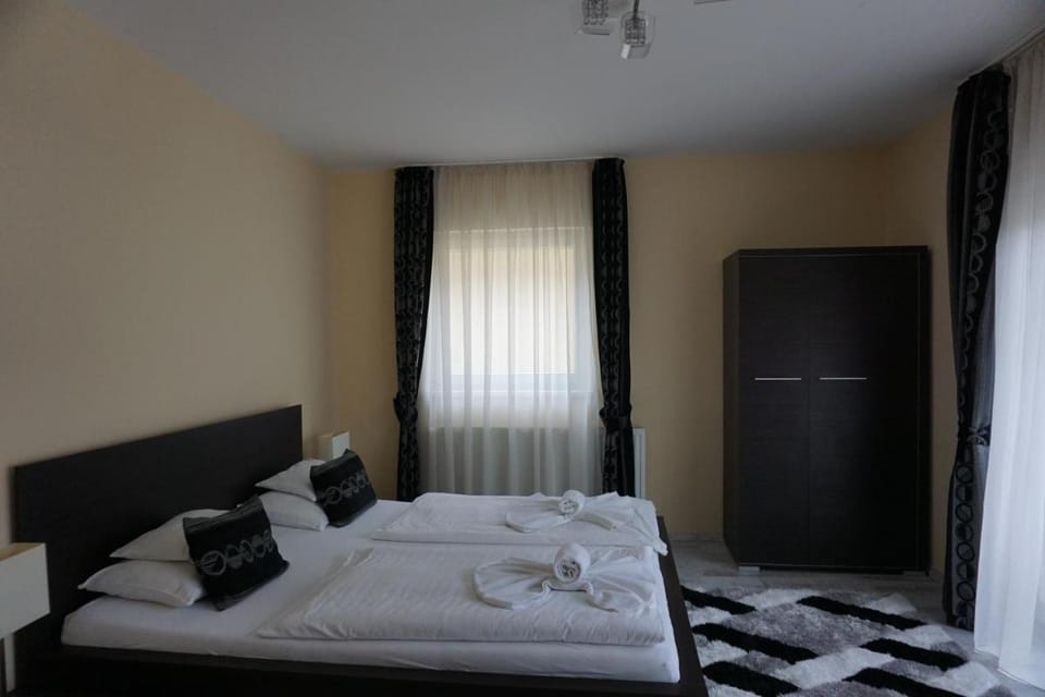 Villa Prestige Bed and Breakfast in Hévíz