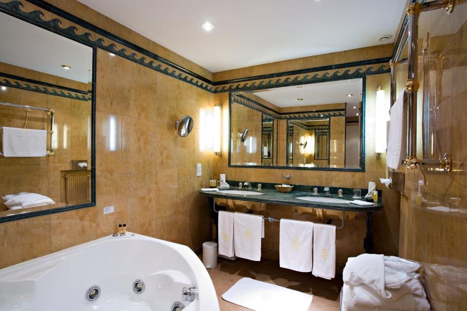 Hôtellerie Du Bas-Bréau Hotel in Barbizon
