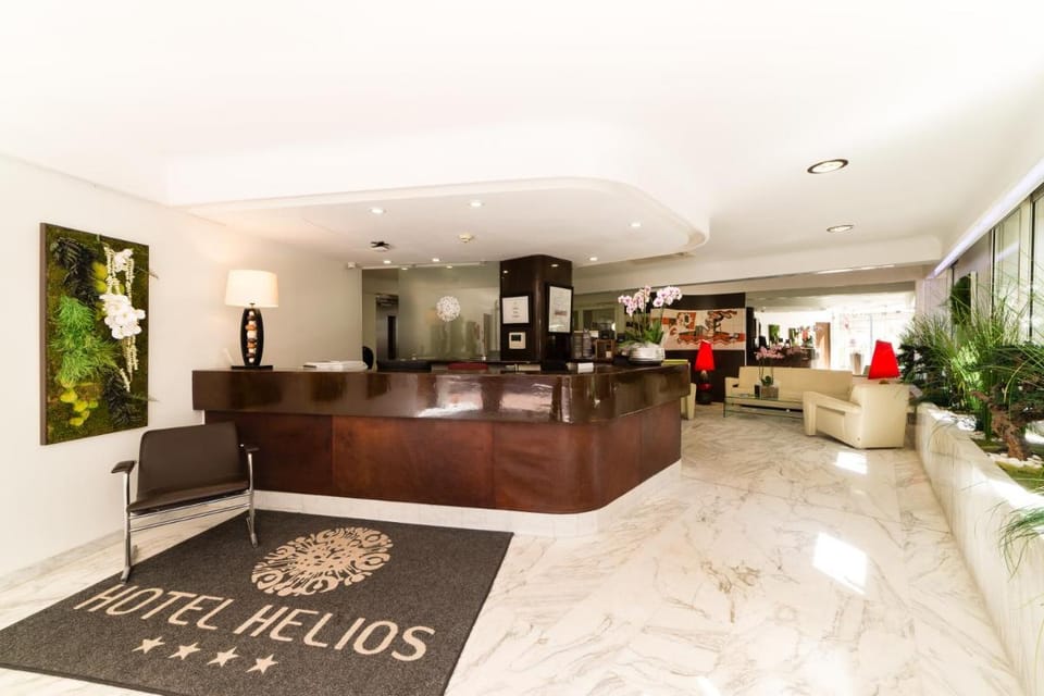 Hôtel Hélios Hotel in Antibes