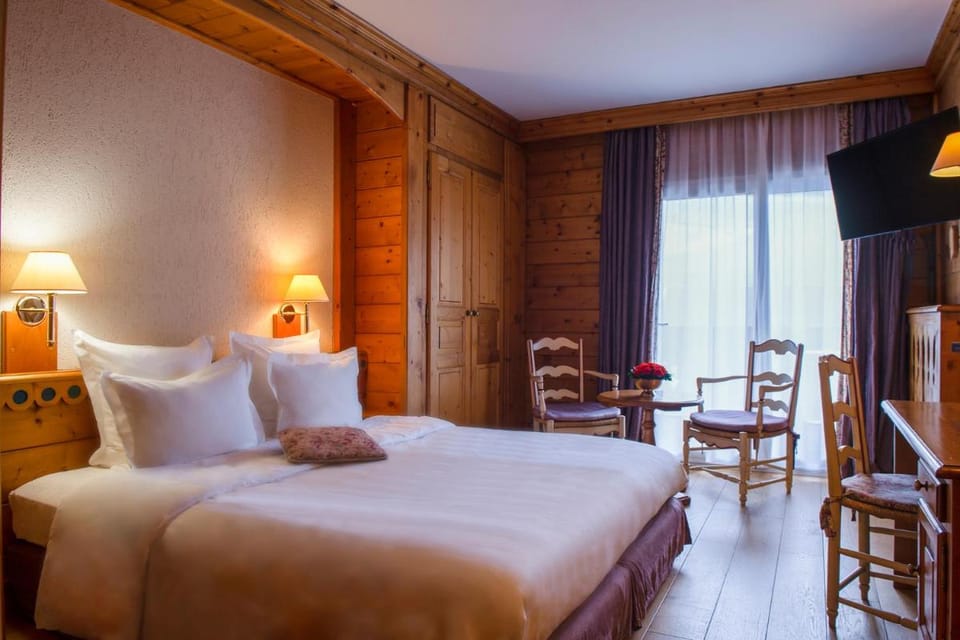 Chalet-Hôtel La Marmotte, La Tapiaz & SPA, The Originals Relais Hotel in Les Gets