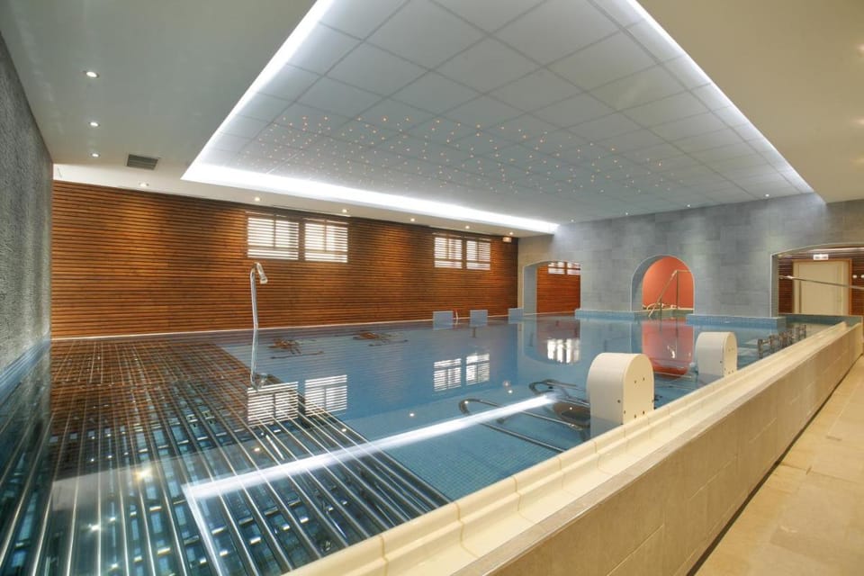 The Originals City, HÃ´tel Les Thermes de l'Avenue, Dax Hotel in Dax