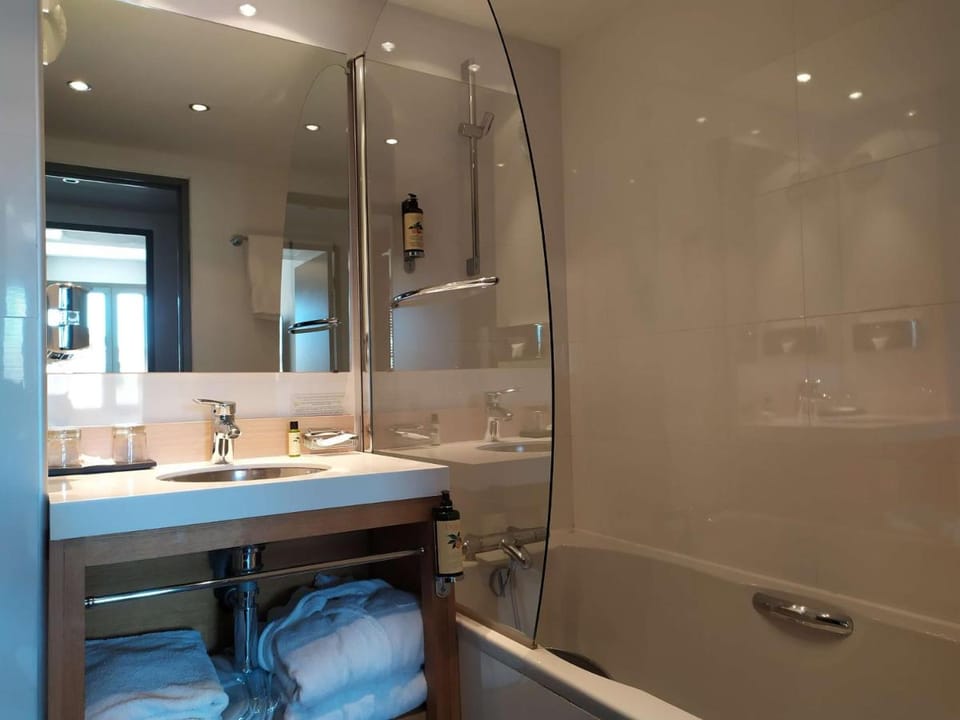 Best Western Premier Hotel Vieux-Port Hotel in La Ciotat
