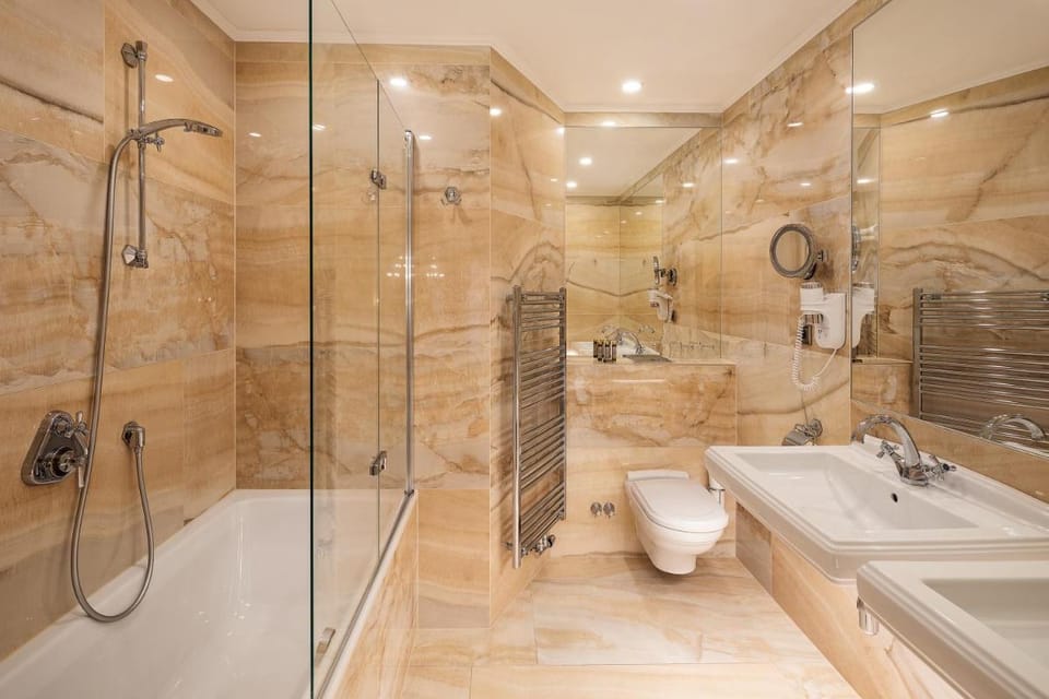 Iron Gate Hotel & Suites Hotel in Prague