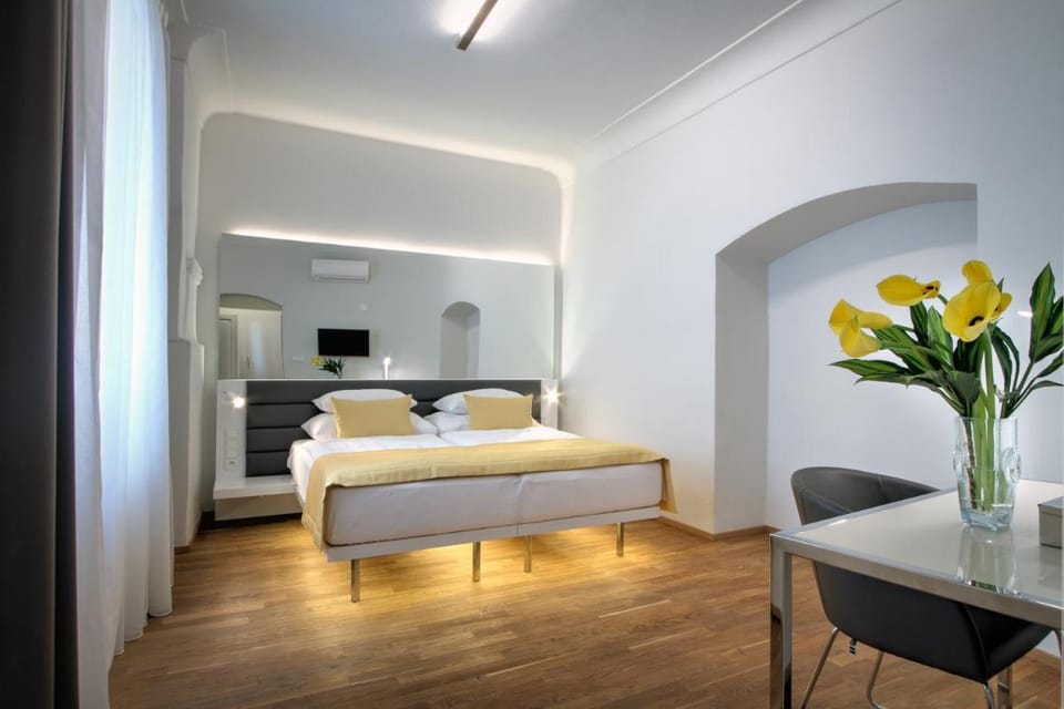 Bishop's House Hotel in Prague