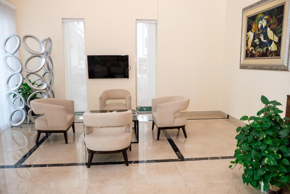 Excelsior Luxury Apartments Apartment hotel in Manama