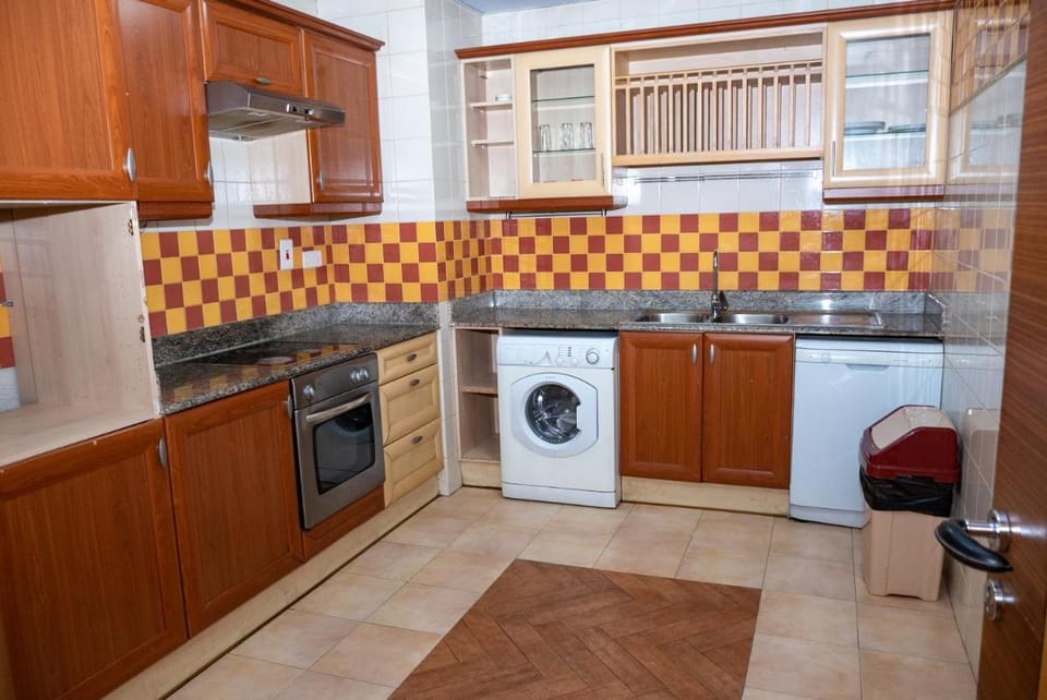Excelsior Luxury Apartments Apartment hotel in Manama